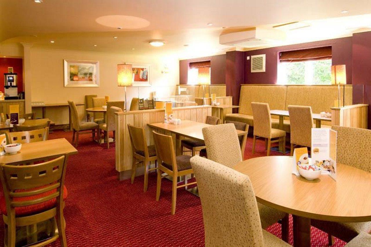 Premier Inn Birmingham South - Hall Green Extérieur photo
